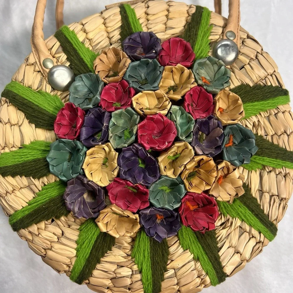 Vintage 1960s Round Straw Purse Floral Raffia Handbag Resort Cruise Bag